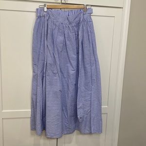 Vineyard Vines long skirt. Blue and white